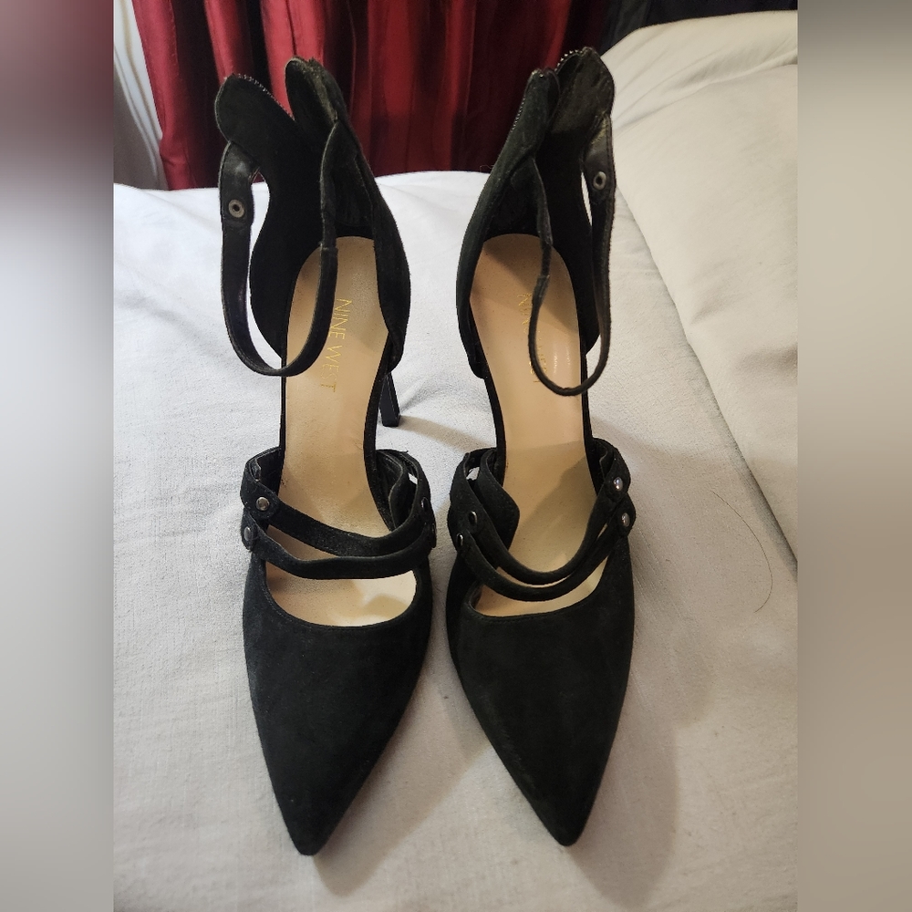 Nine west, black heels, size 7.5